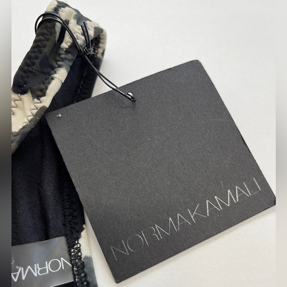 Norma Kamali NWT One Shoulder one piece CAMO Print Swimsuit size large - Picture 7 of 7